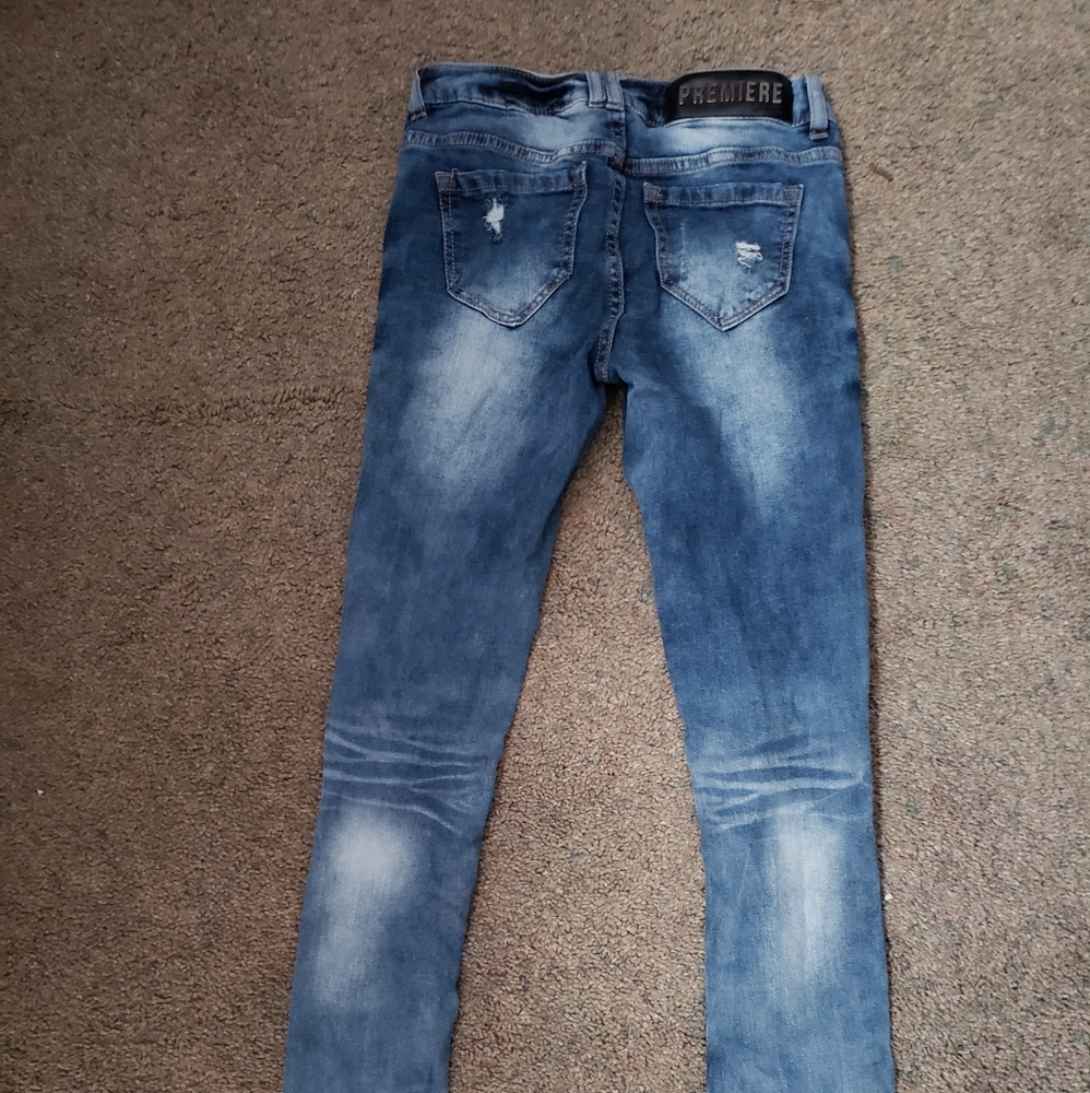 Distressed jeans - Picture 3 of 4